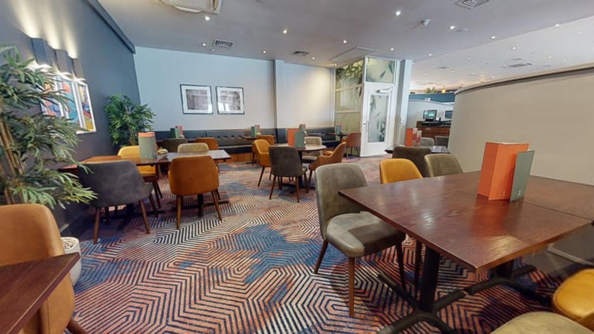 Holiday Inn Cardiff City By Ihg Exteriér fotografie