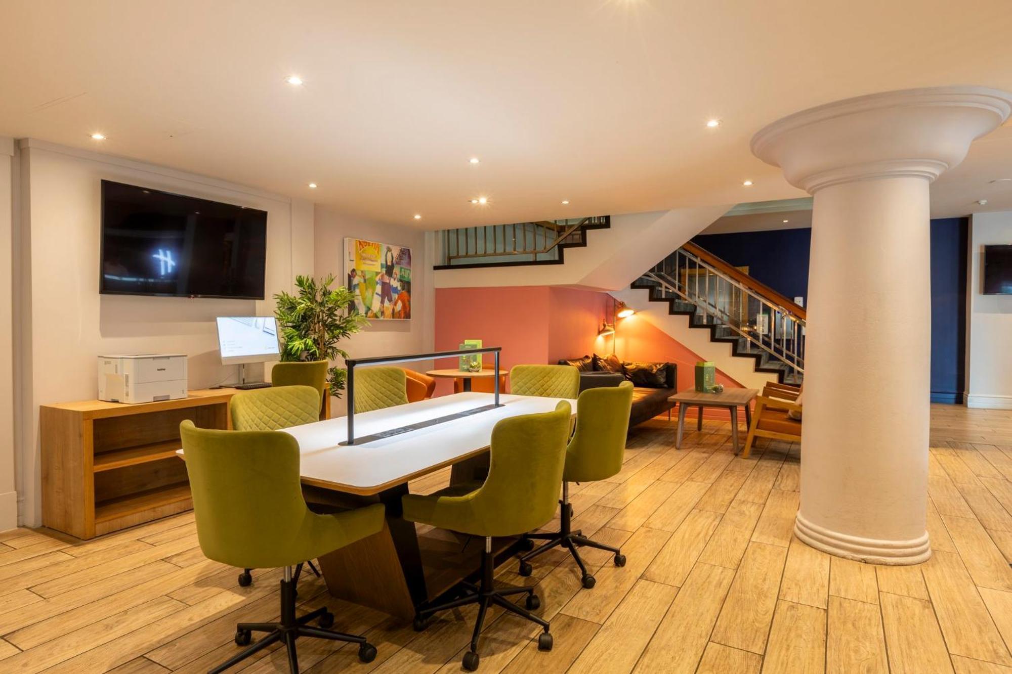 Holiday Inn Cardiff City By Ihg Exteriér fotografie