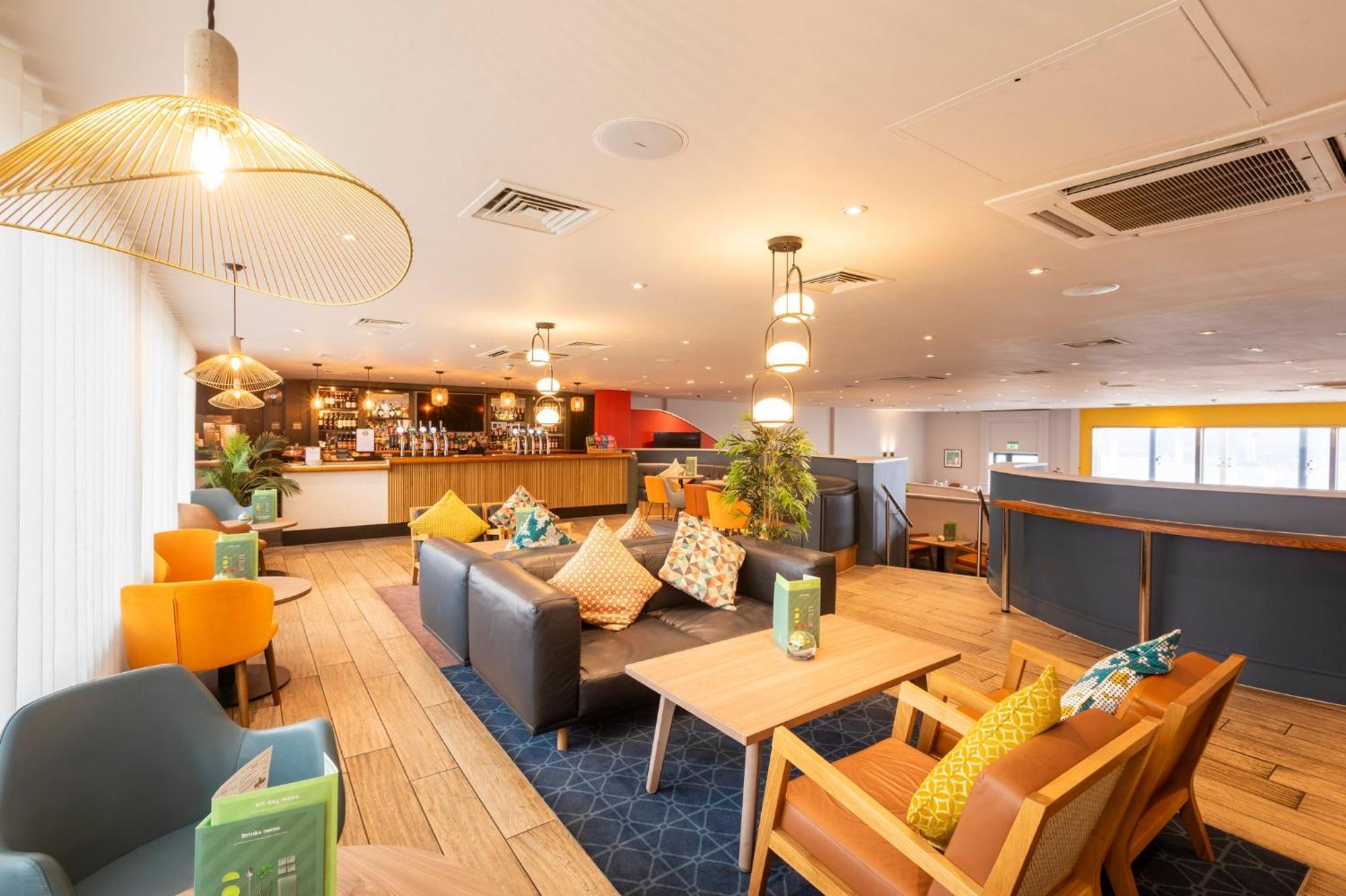 Holiday Inn Cardiff City By Ihg Exteriér fotografie