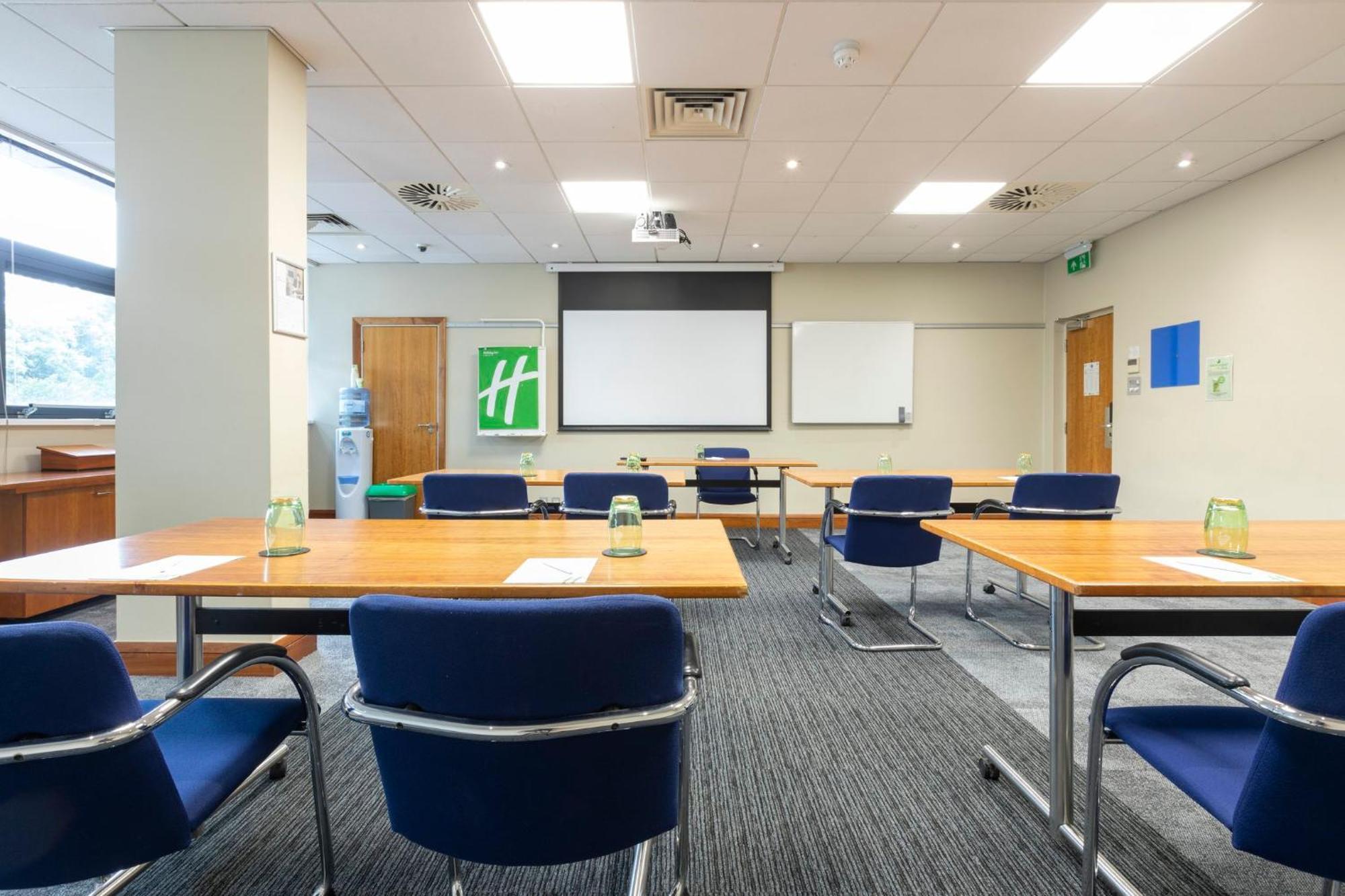Holiday Inn Cardiff City By Ihg Exteriér fotografie