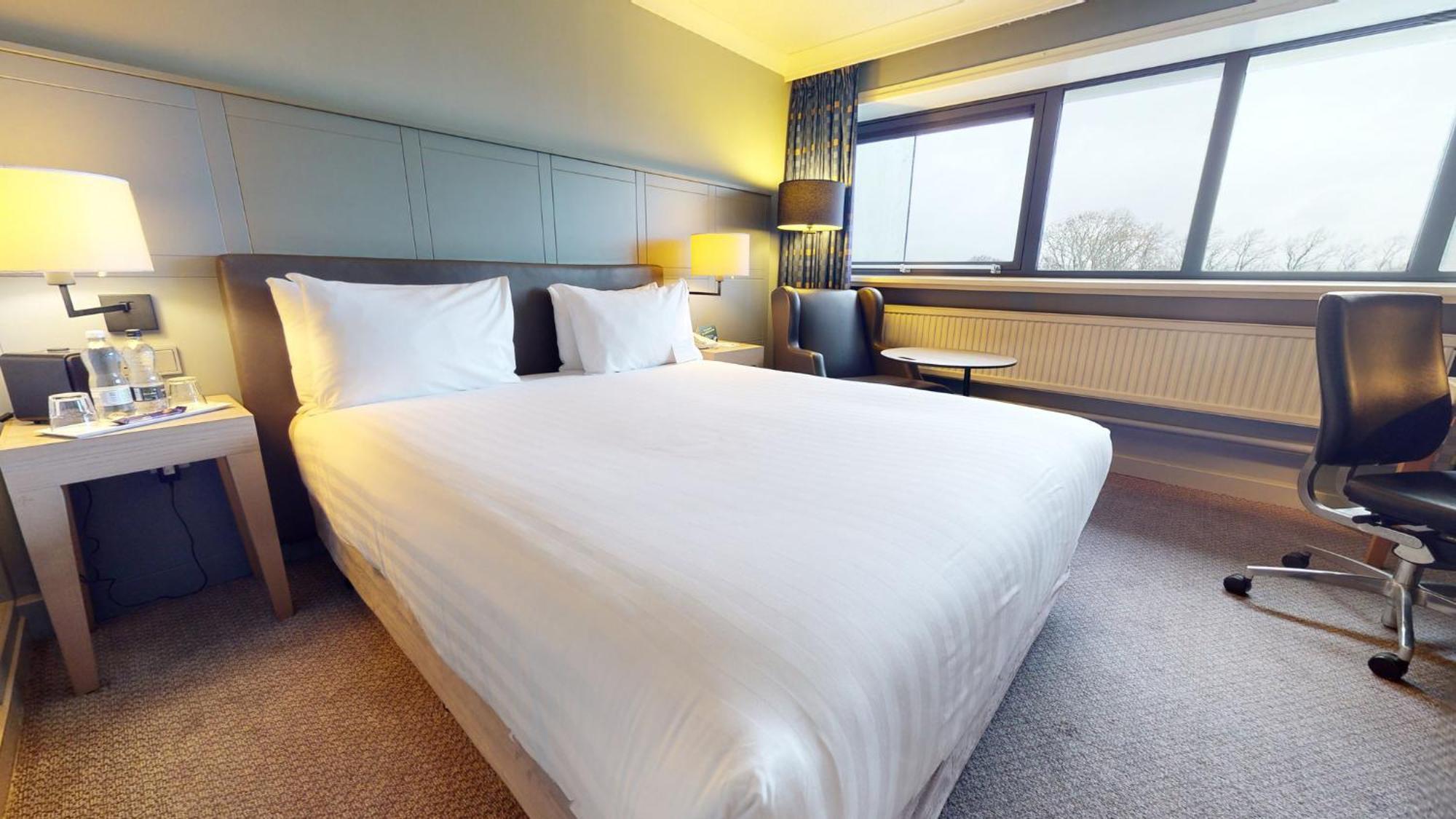 Holiday Inn Cardiff City By Ihg Exteriér fotografie